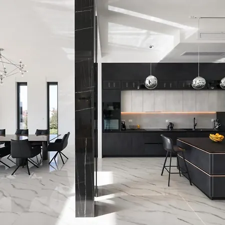 Luxury Odeona With Panoramic Seaview וילה זאדאר
