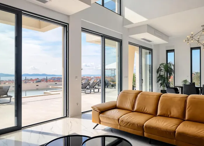 Luxury Odeona With Panoramic Seaview זאדאר