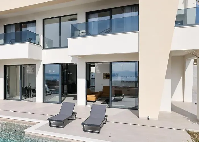 Luxury Odeona With Panoramic Seaview זאדאר