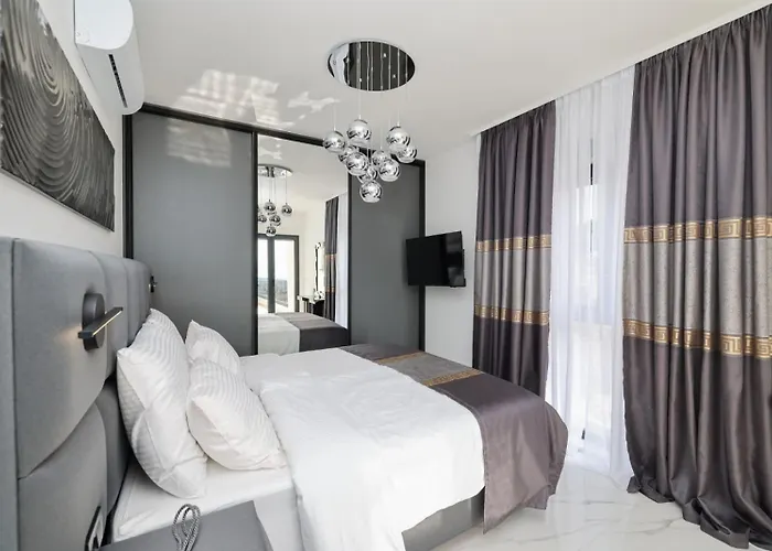 Luxury Odeona With Panoramic Seaview זאדאר