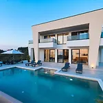 Luxury Odeona With Panoramic Seaview Villa Zara