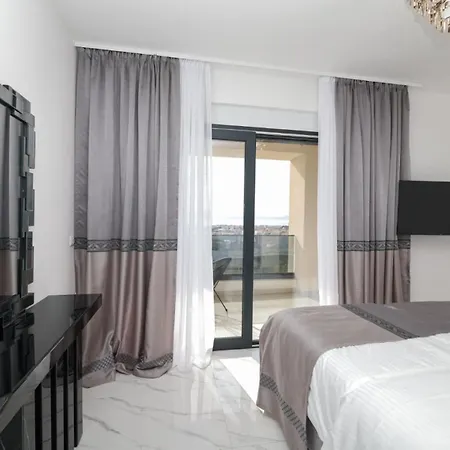 别墅 Luxury Odeona With Panoramic Seaview 扎达尔