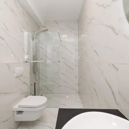 Luxury Odeona With Panoramic Seaview * 扎达尔